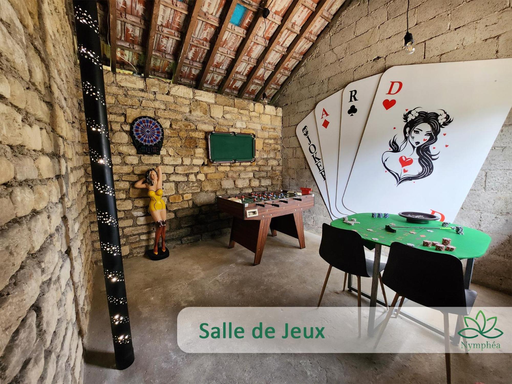 Logement Cocooning 2-4 Personnes Avec Salle De Jeux Chemery-Chehery Exteriér fotografie